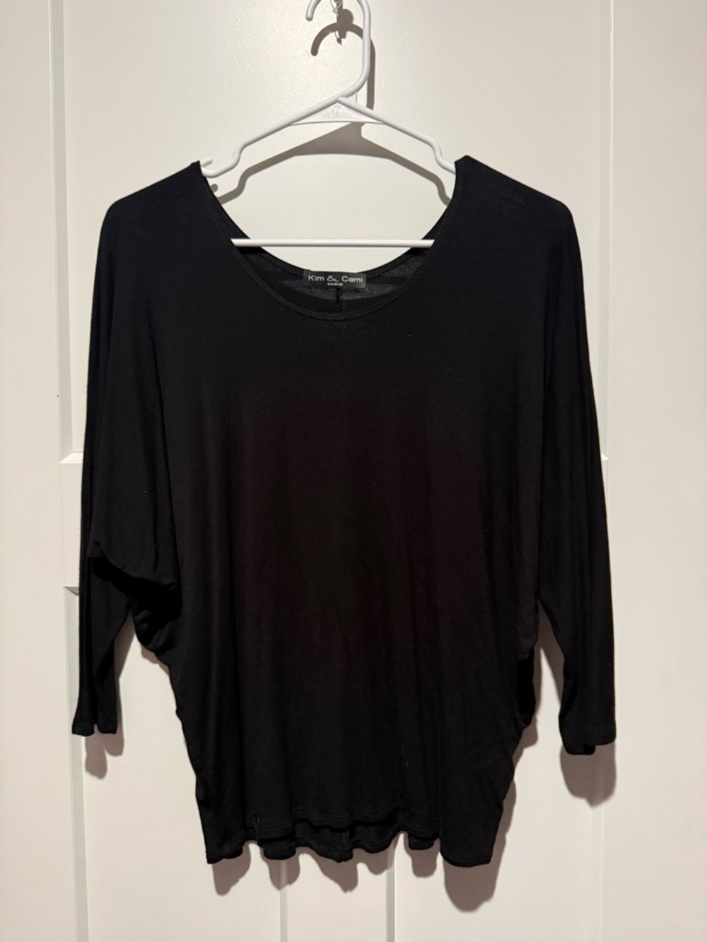 Kim & Cami Black Dolman 3/4 sleeve Top
